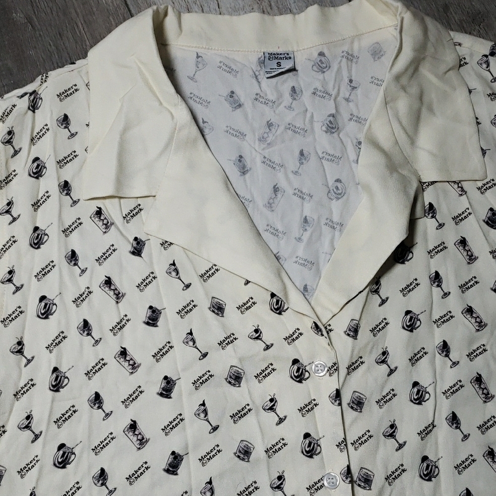 Makers Mark | Whiskey Drinks Themed Bar Button Down Shirt